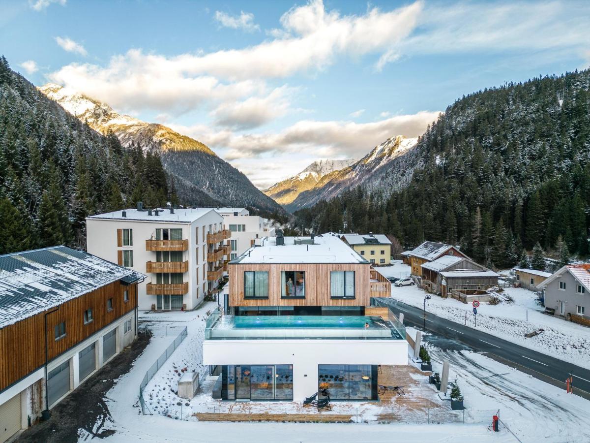 All-Suite Resort Paznaun Galtür Buitenkant foto
